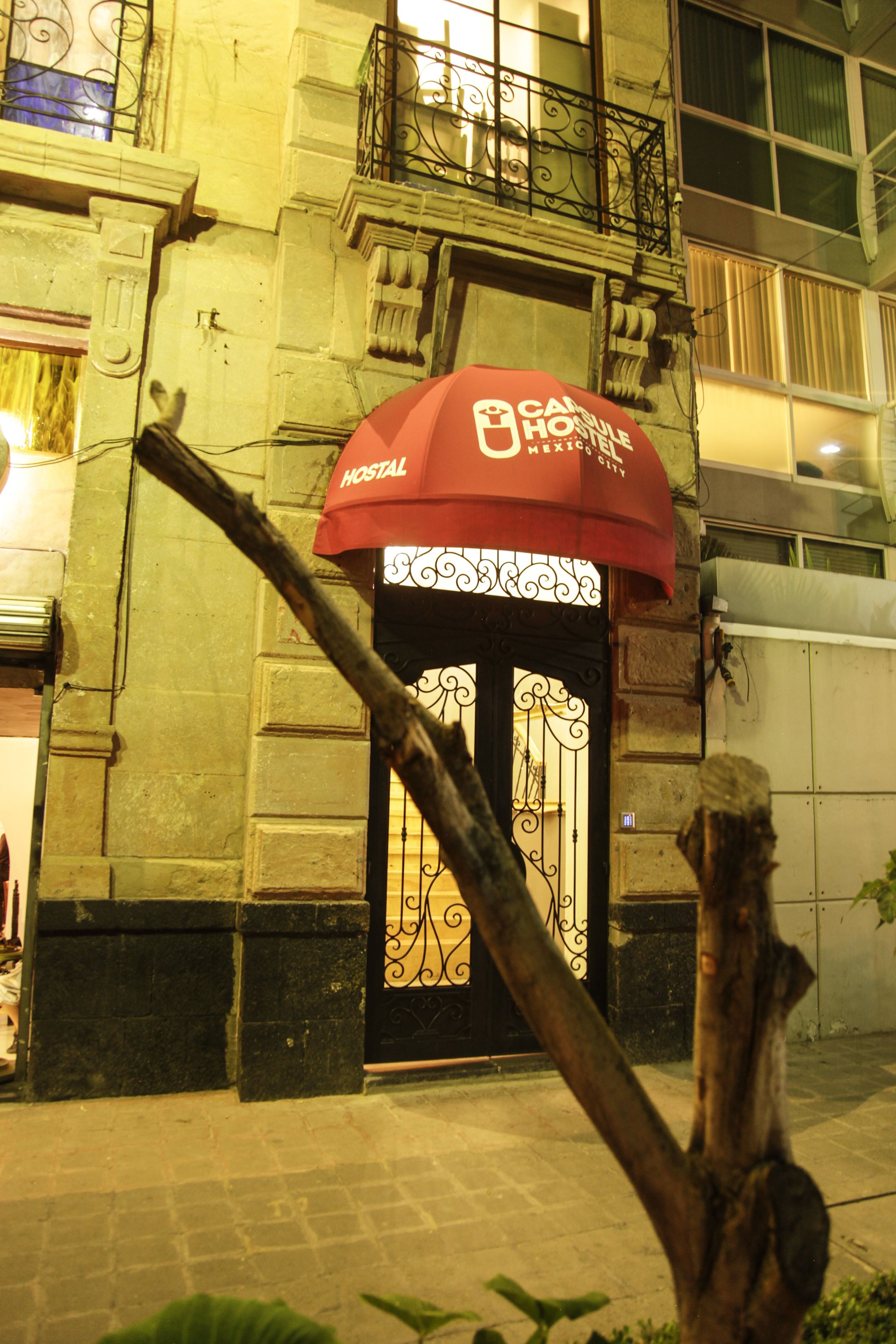 Entrada de la propiedad