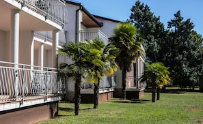 Exterior detail - Ai Pini Medulin Resort (Medulin)