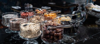 The Glam Boutique Hotel & Apt