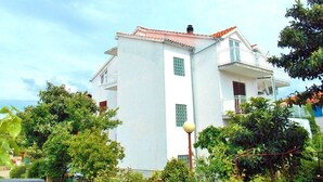 Exterior - Bakmaz Apartment (Vodice)