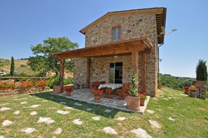 واجهة المنشأة