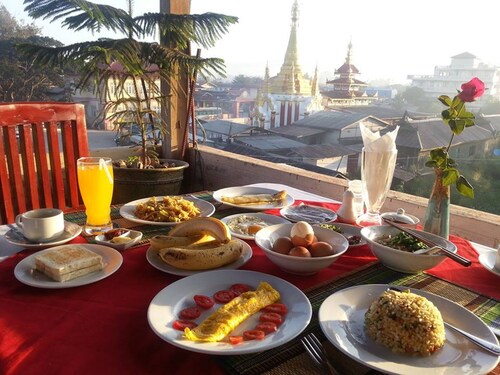 Inle Star Hotel