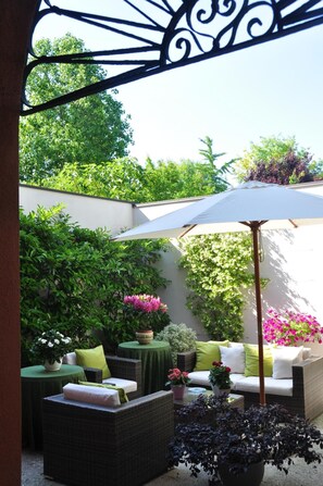 Balcony - Piazza Nova Guest House (Ferrara)