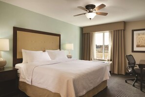 Värdeförvaringsskåp på rummet, skrivbord, resesäng och gratis wi-fi