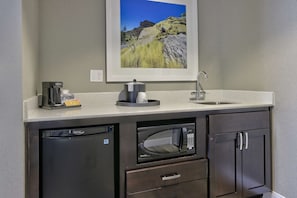 Fridge, microwave, coffee/tea maker