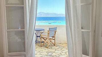 Chambre Double Supérieure | Décoration personnalisée, ameublement personnalisé, Wi-Fi gratuit