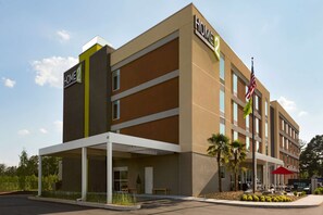 Exterior - Home2 Suites by Hilton Atlanta South/McDonough (McDonough)