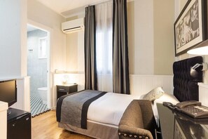 Room - California (Málaga)