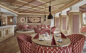 Lounge - Hotel Goldener Greif (Kitzbuehel)