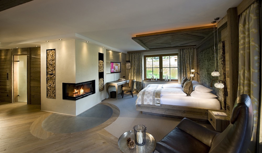 Alpin SPA Hotel Tuxerhof by null