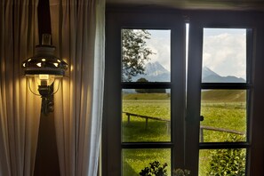 Apartment, 2 Bedrooms, Kitchenette (West) | Restaurant | Dinner served, Regional cuisine - Landhotel Huberhof (Schwangau)