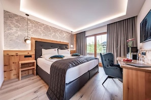 View from property - Hotel Gasthof Perauer (Mayrhofen)