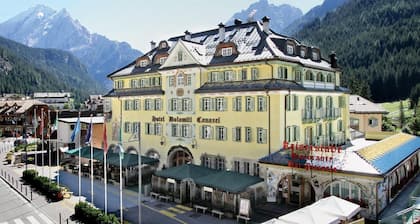 Schloss Hotel & Club Dolomiti