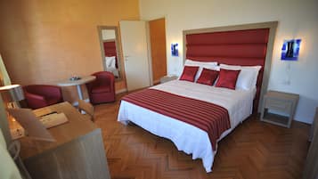 Ropa de cama de alta calidad y minibar