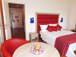 Superior Suite | Premium bedding, minibar, in-room safe, desk - Hotel Astoria (Fermo)