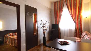 Suite | Ropa de cama de alta calidad y minibar