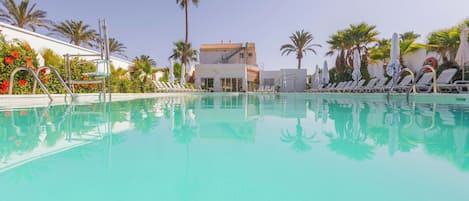 Outdoor pool, pool umbrellas, pool loungers
