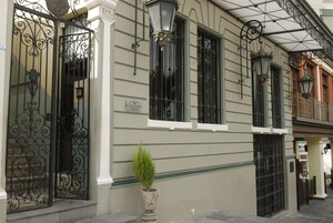 숙박 시설 입구