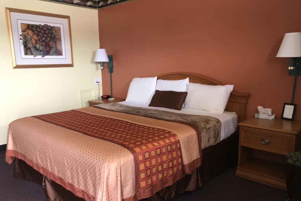 Premium bedding, iron/ironing board, cots/infant beds, free WiFi