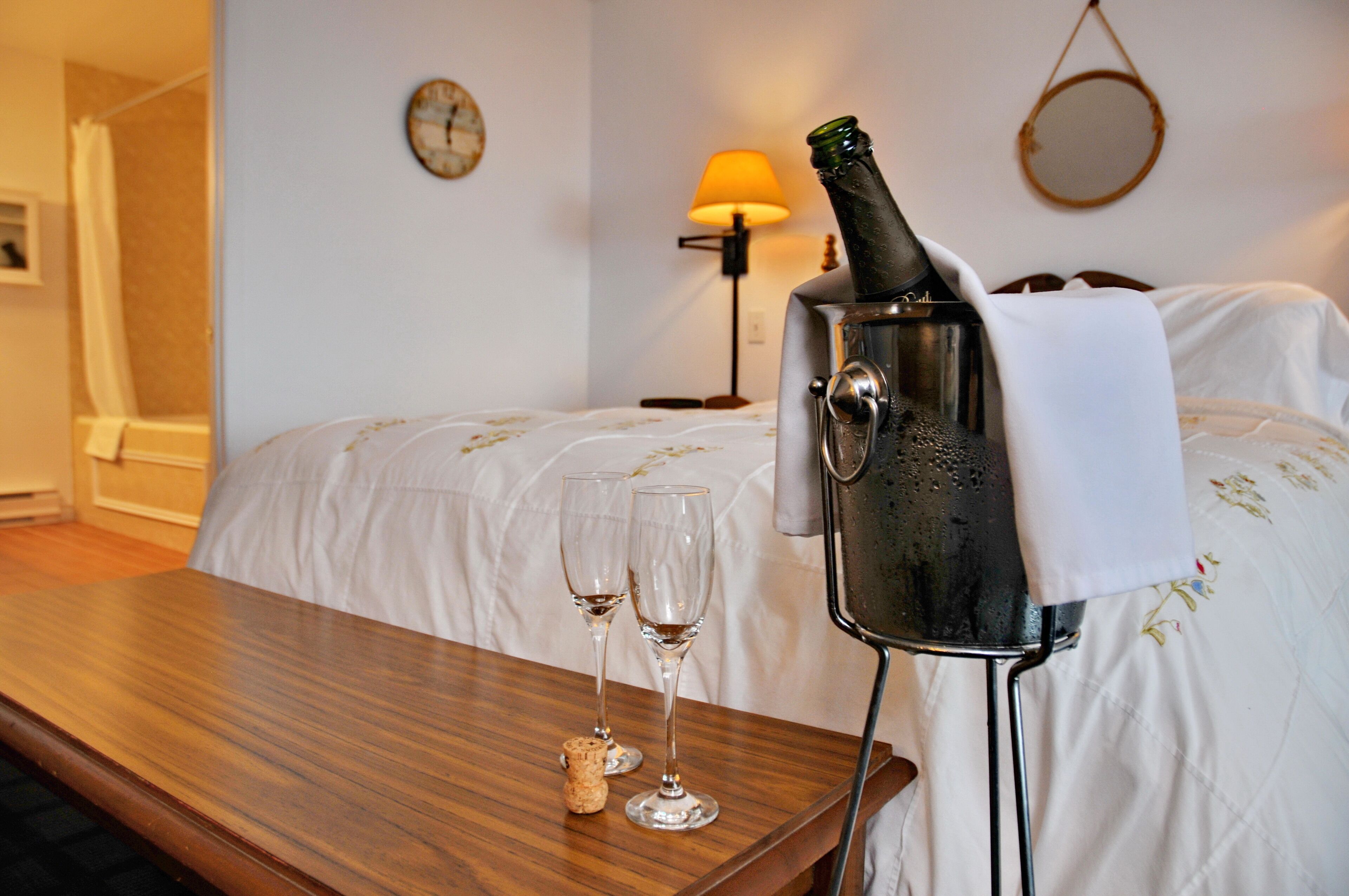 deluxe room | premium bedding, iron/ironing board, free wifi