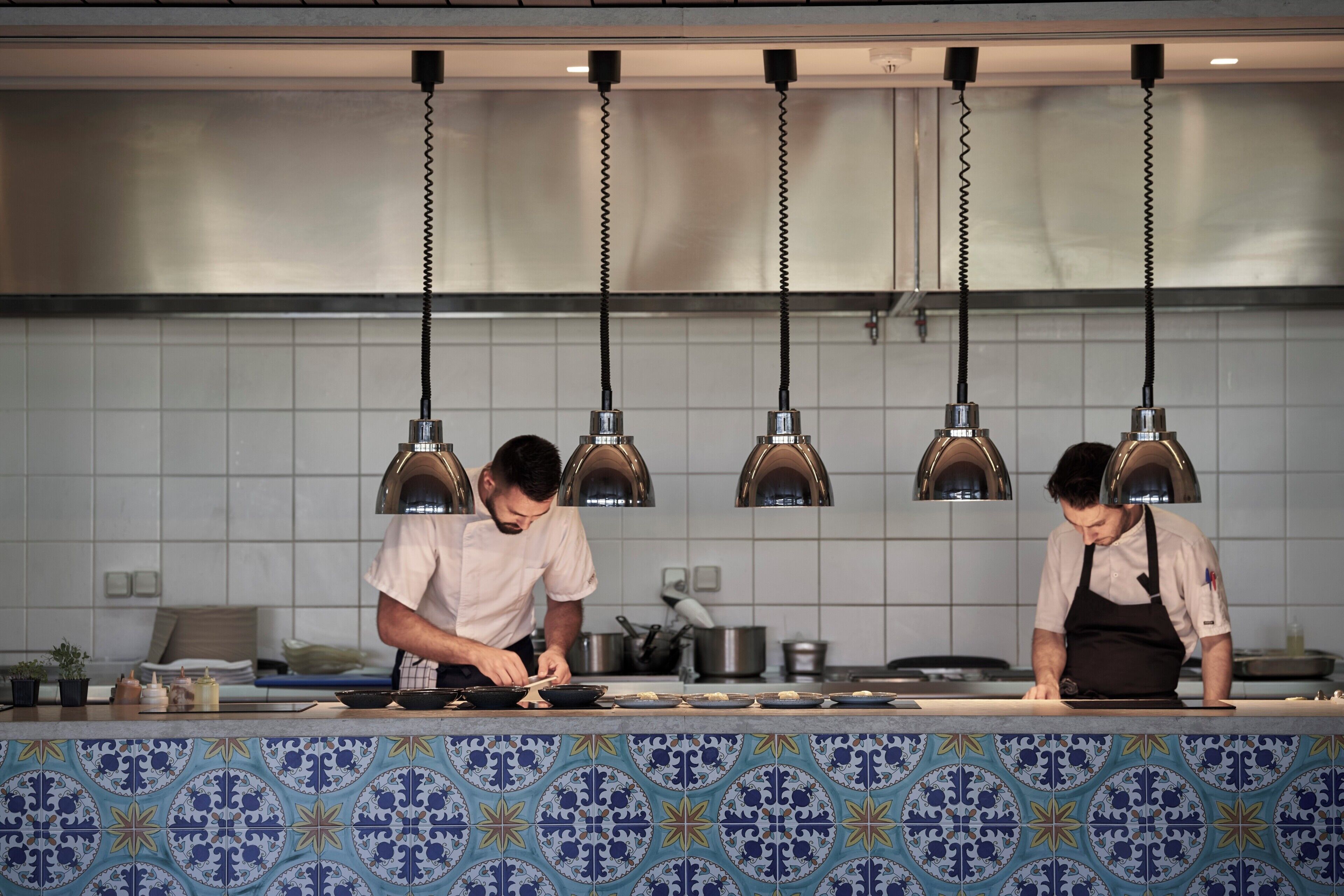 مطعم