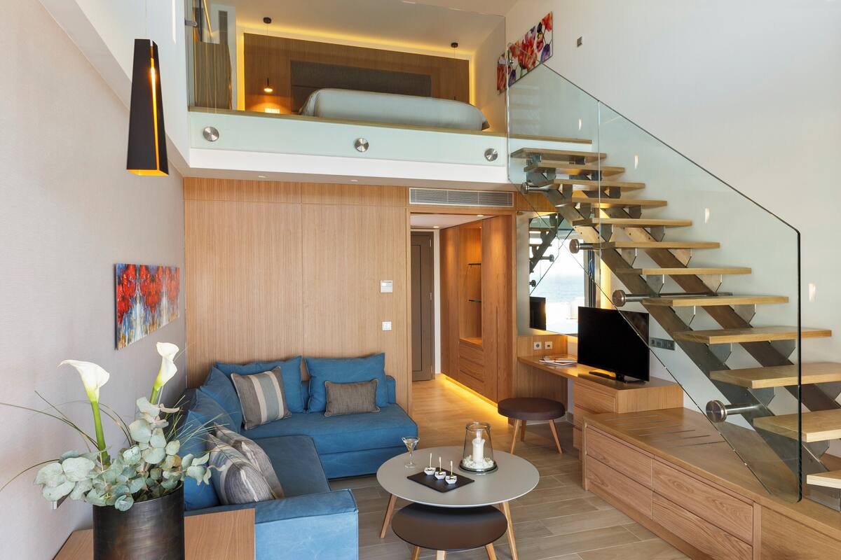 Deluxe Duplex Suite Swim Up Sea View (Residences Area)