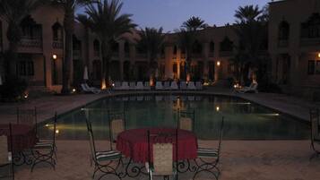 Indoor pool, outdoor pool