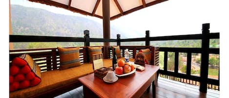 Deluxe-Villa | Balkon