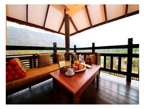 Deluxe villa | Balkon