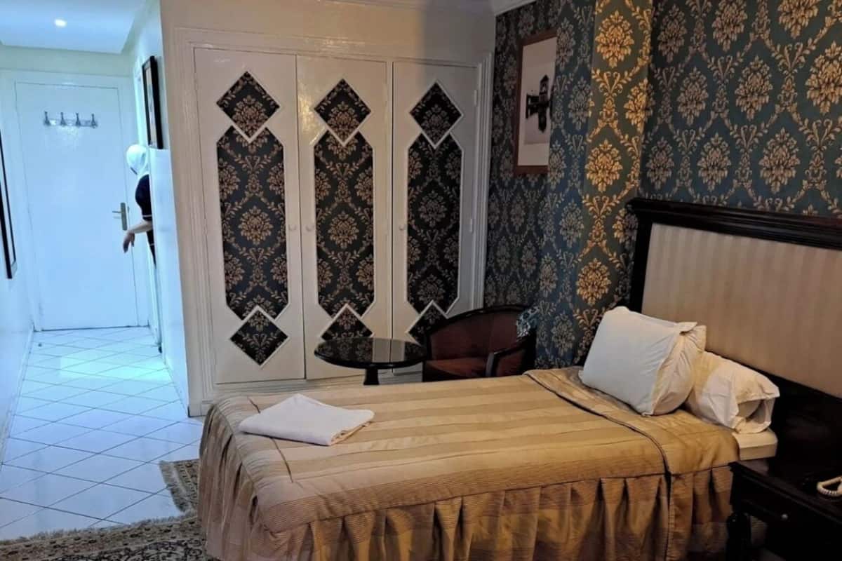 Chambre Familiale, vue ville (6 Pax)