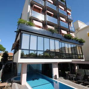Unclassified image, 2 of 53, button - Ambassador (Riccione)