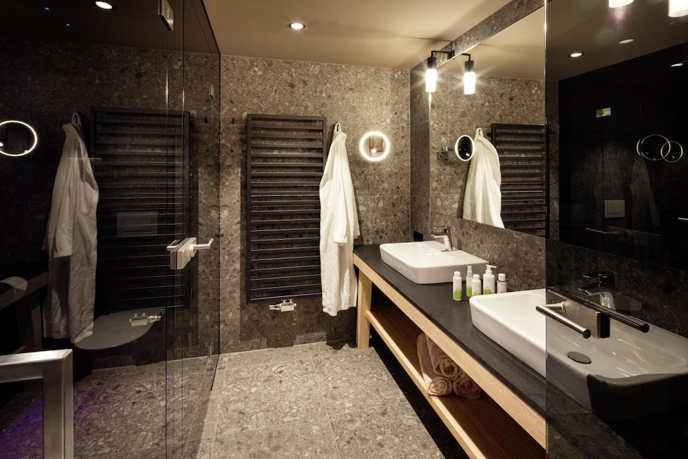 Alpenhotel Kitzbühel am Schwarzsee by null