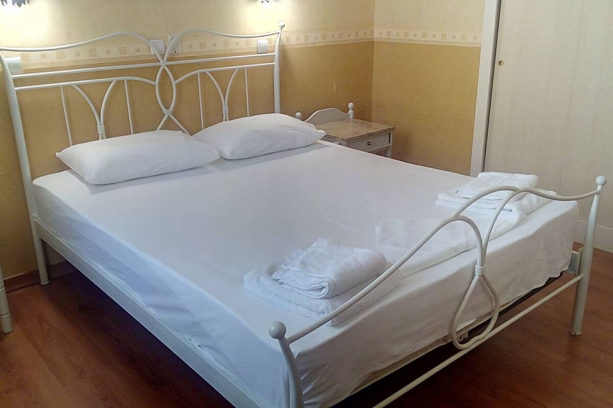 double or twin room, city view | iron/ironing board, free cots/infant beds, free wifi, bed sheets