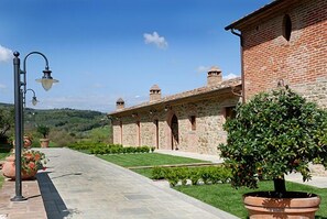 Property grounds - I Grandi Di Toscana (Civitella in Val di Chiana)