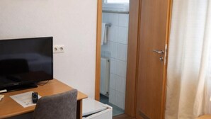 Room - Hotel Discovery (Stuttgart)