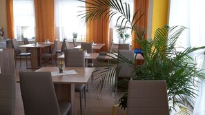 Daily buffet breakfast (EUR 9 per person)
