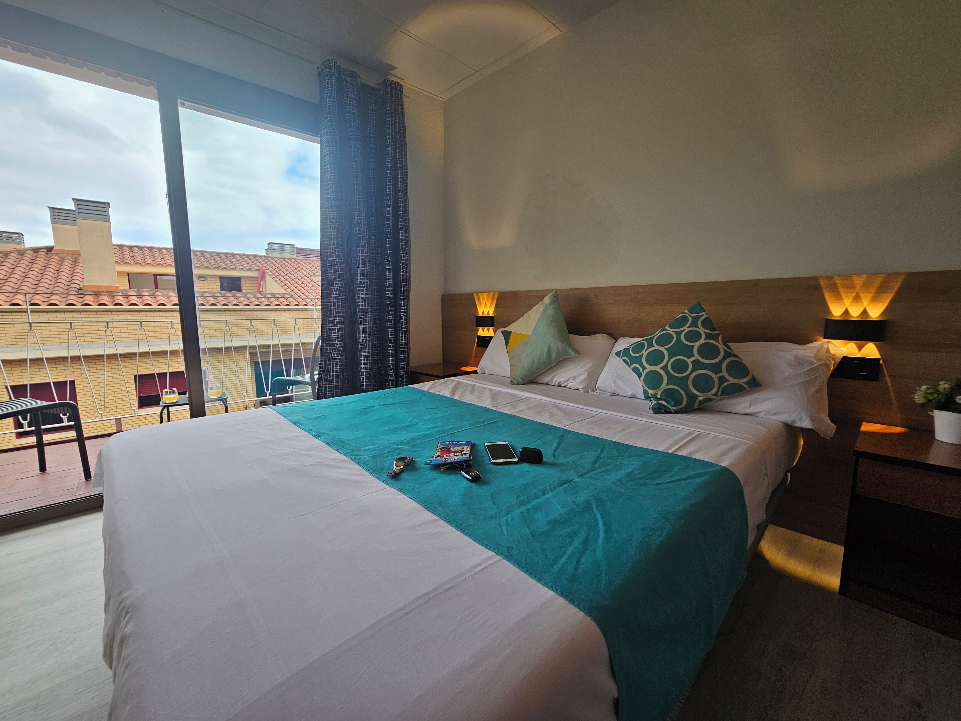 Caja de seguridad en la habitación 