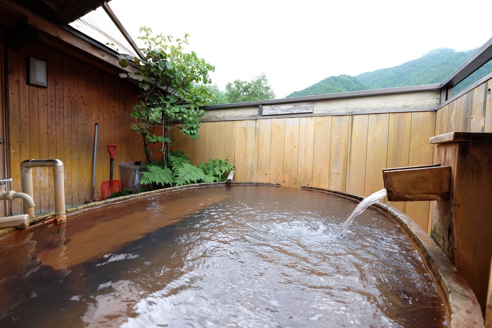 Ryoso Tsuyukusa by null