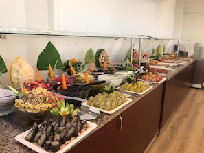 Se sirven desayunos y cenas 