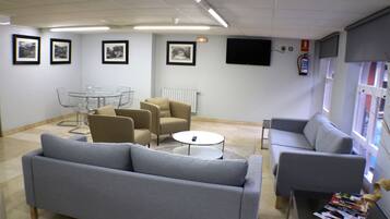 Televisión de pantalla plana