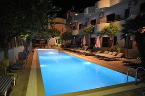 Outdoor pool - Anseli Hotel Apartments and Studios (Rhodes)
