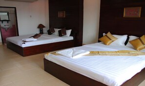 Family Room | Desk, rollaway beds, free WiFi - Suksavanh River Hotel (Vientiane)