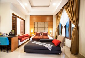 ห้องสวีท | มินิบาร์, พื้นที่ทำงานแบบใช้แล็ปท็อป, Wi-Fi ฟรี, ผ้าปูที่นอน