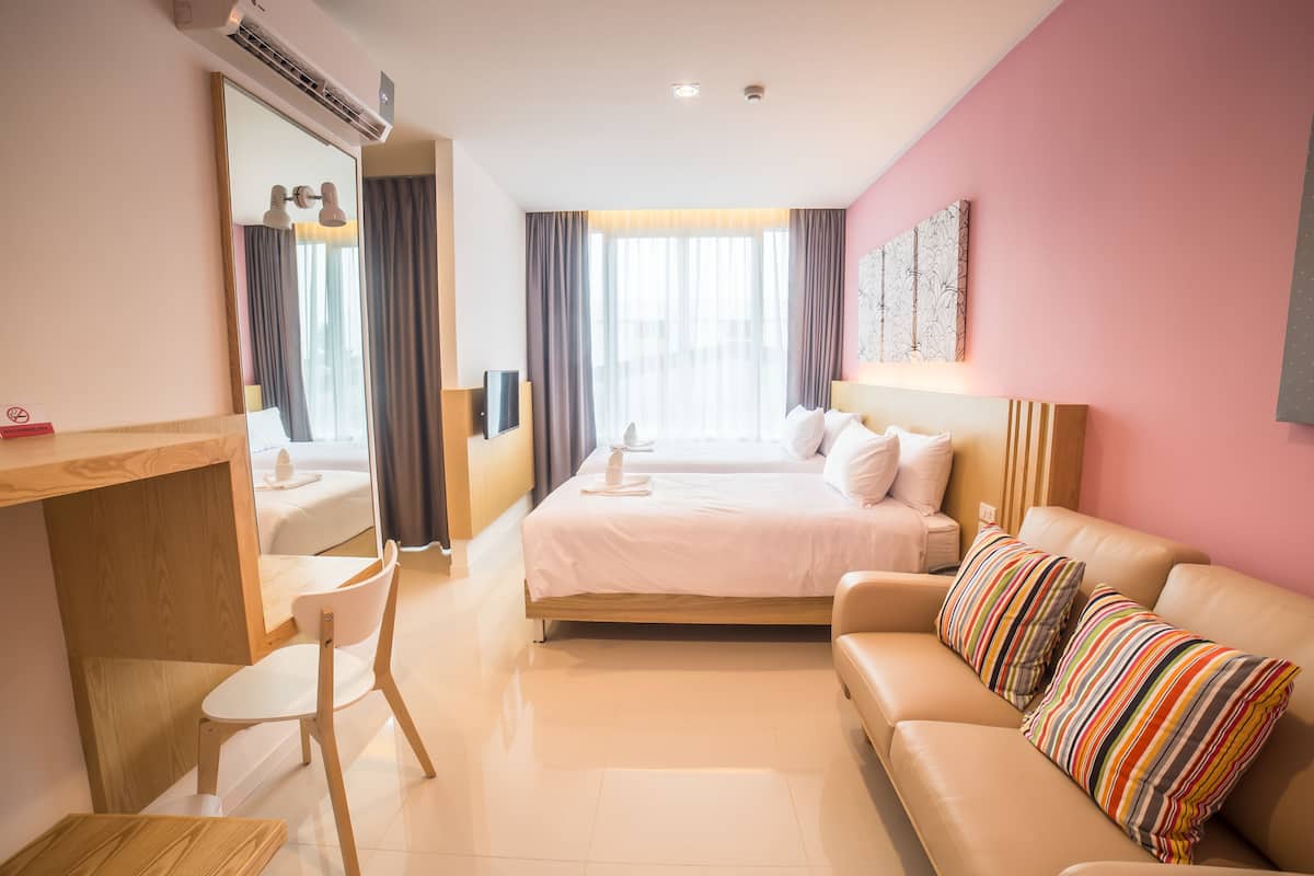 superior twin room, 2 single beds | 1 bedroom, minibar, blackout curtains, free wifi