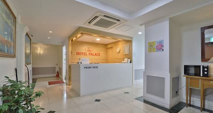 Palace Tourist Hotel