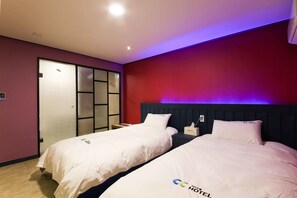 Twin Room | Premium bedding, free WiFi