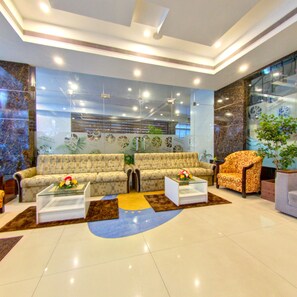 Reception - The Dunes Continental (Kanayannur)