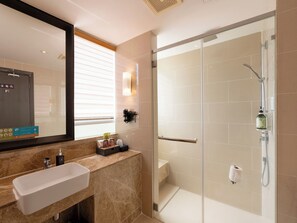 客房 | 浴室 | 免費盥洗用品、吹風機、拖鞋、坐浴桶