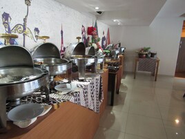 Daily buffet breakfast (IDR 50000 per person)