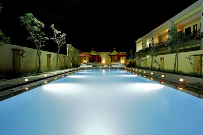 Bali Mega Hotel